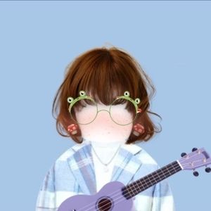 Meet your Posher, Abbi